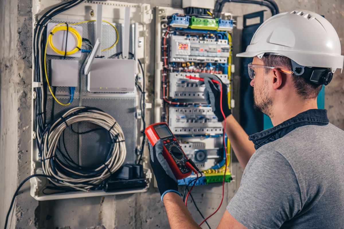 all services – E Plus Electrical